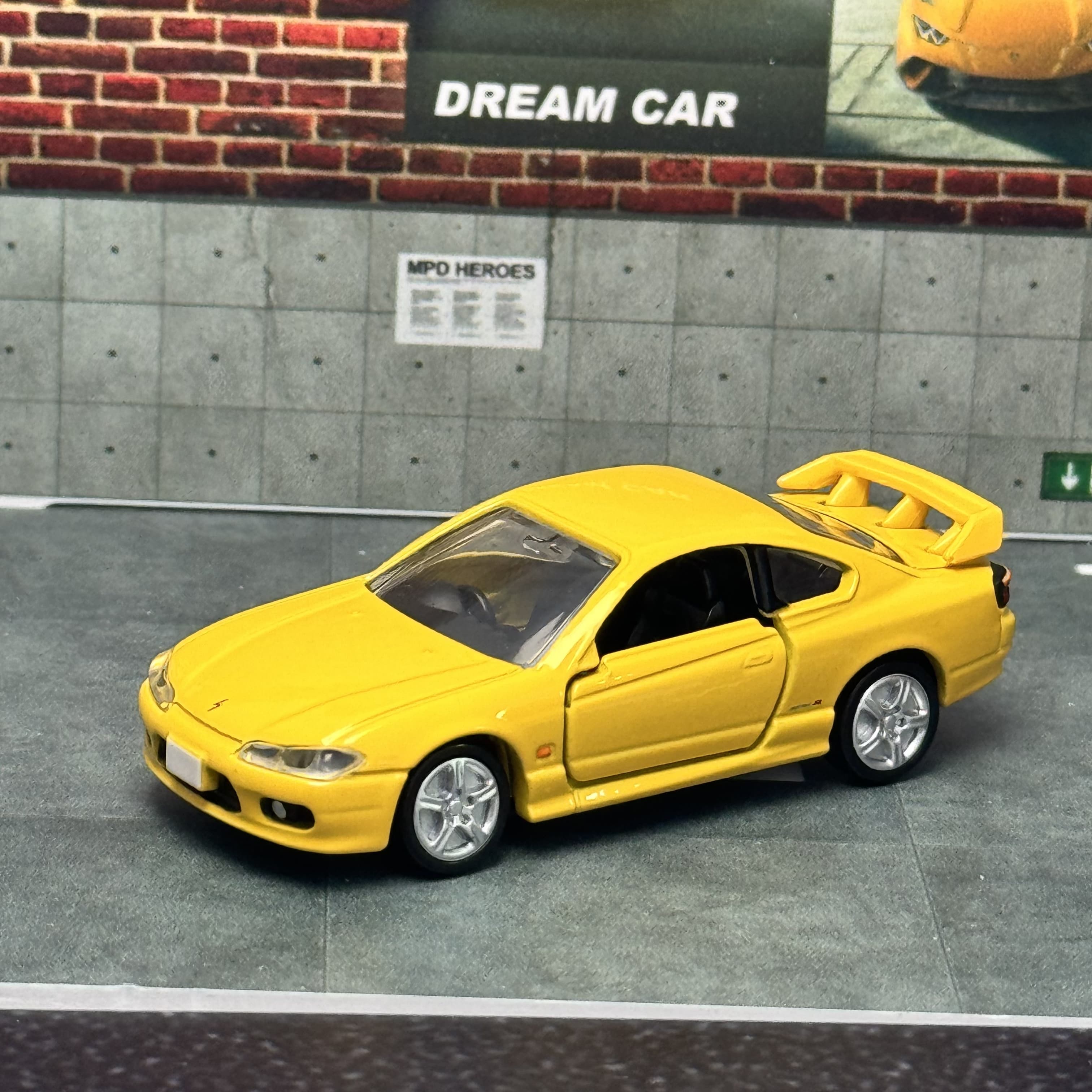 Takara Tomy Tomica Premium 19  - Vintage Collectible Model Cars review and price