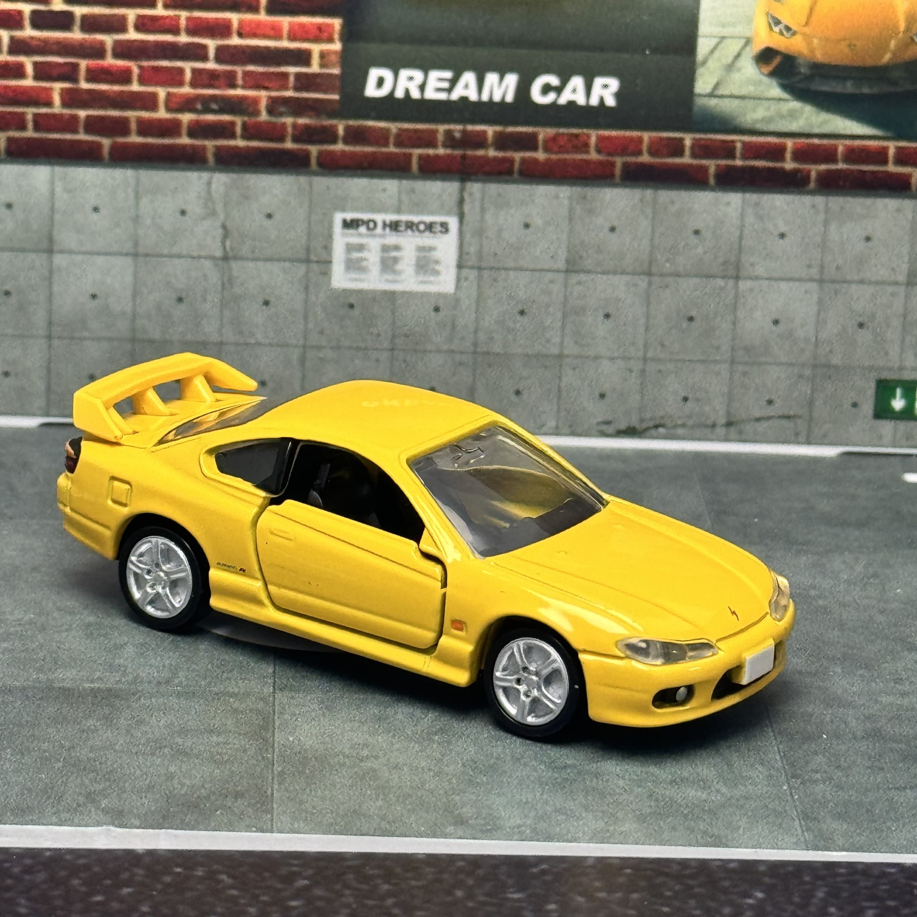 Takara Tomy Tomica Premium 19  - Vintage Collectible Model Cars review and price