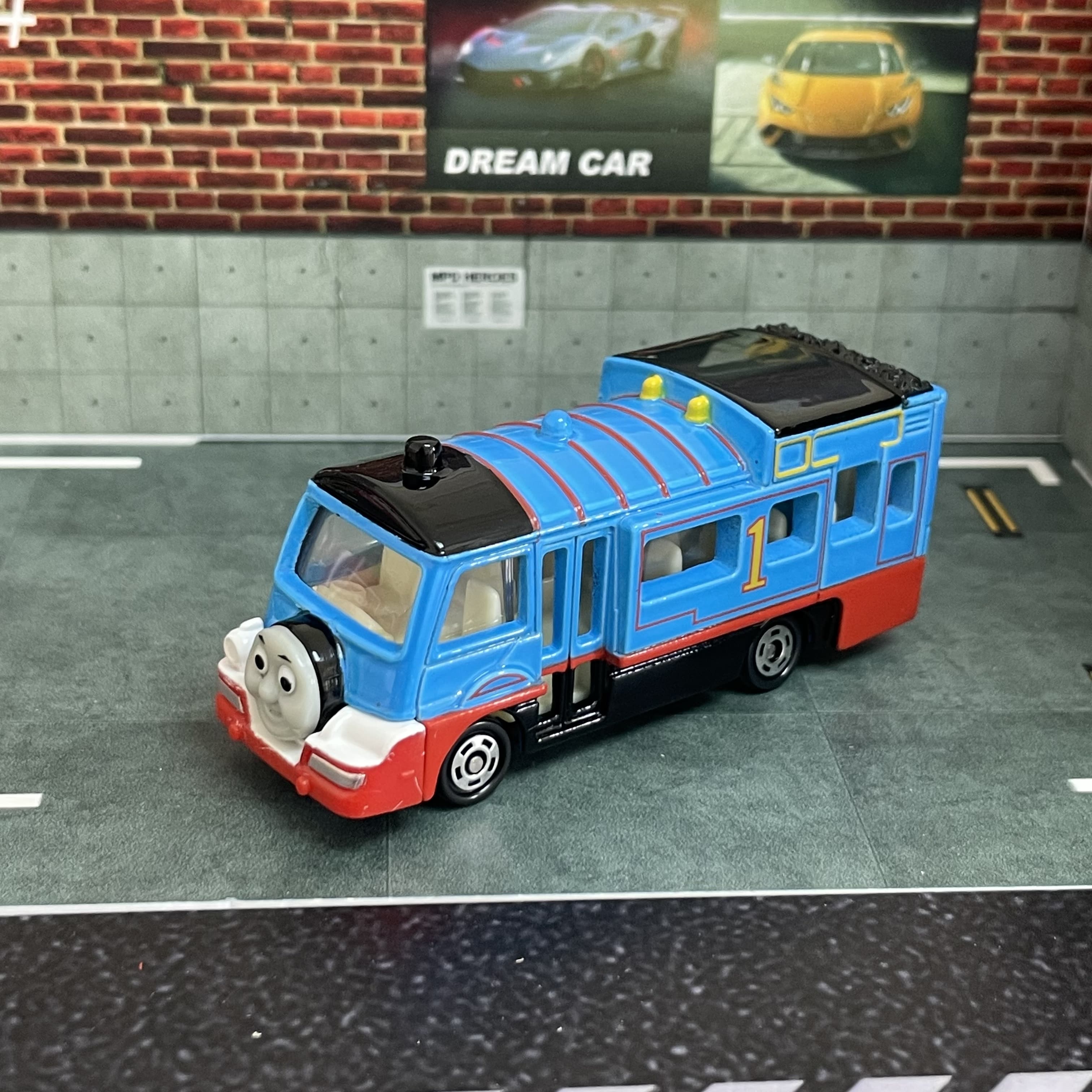 Takara Tomy Dream Tomica No.15 - Vintage Collectible Model Cars review and price