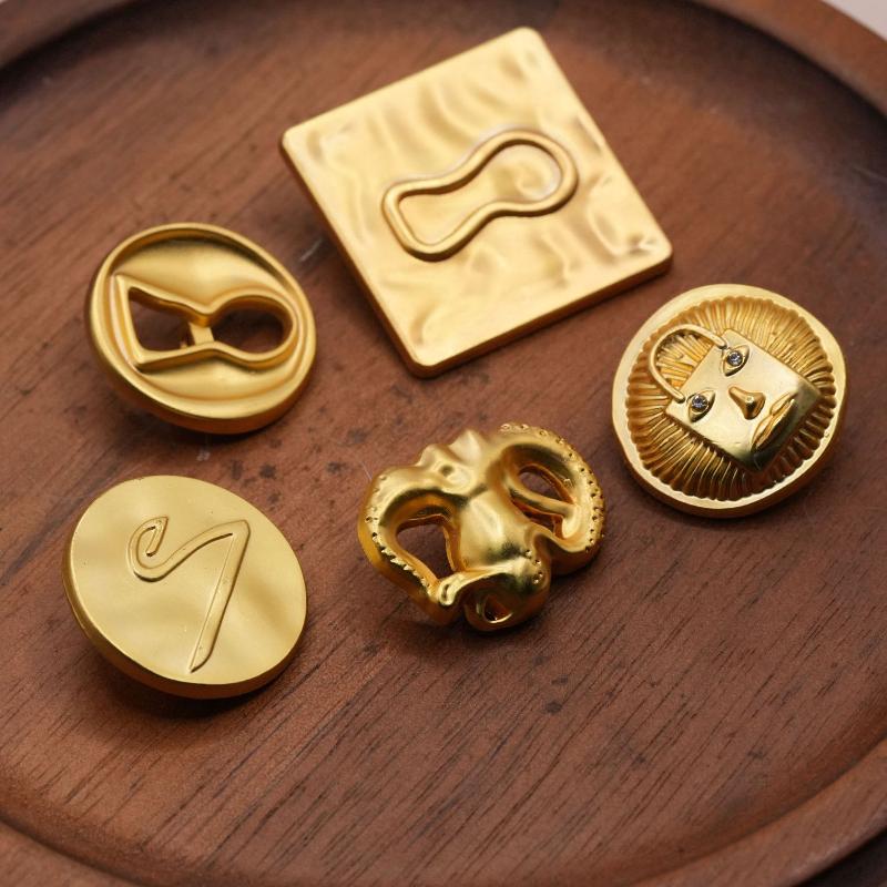 New Vintage Metal Button Artis - Vintage Collectible Buttons review and price